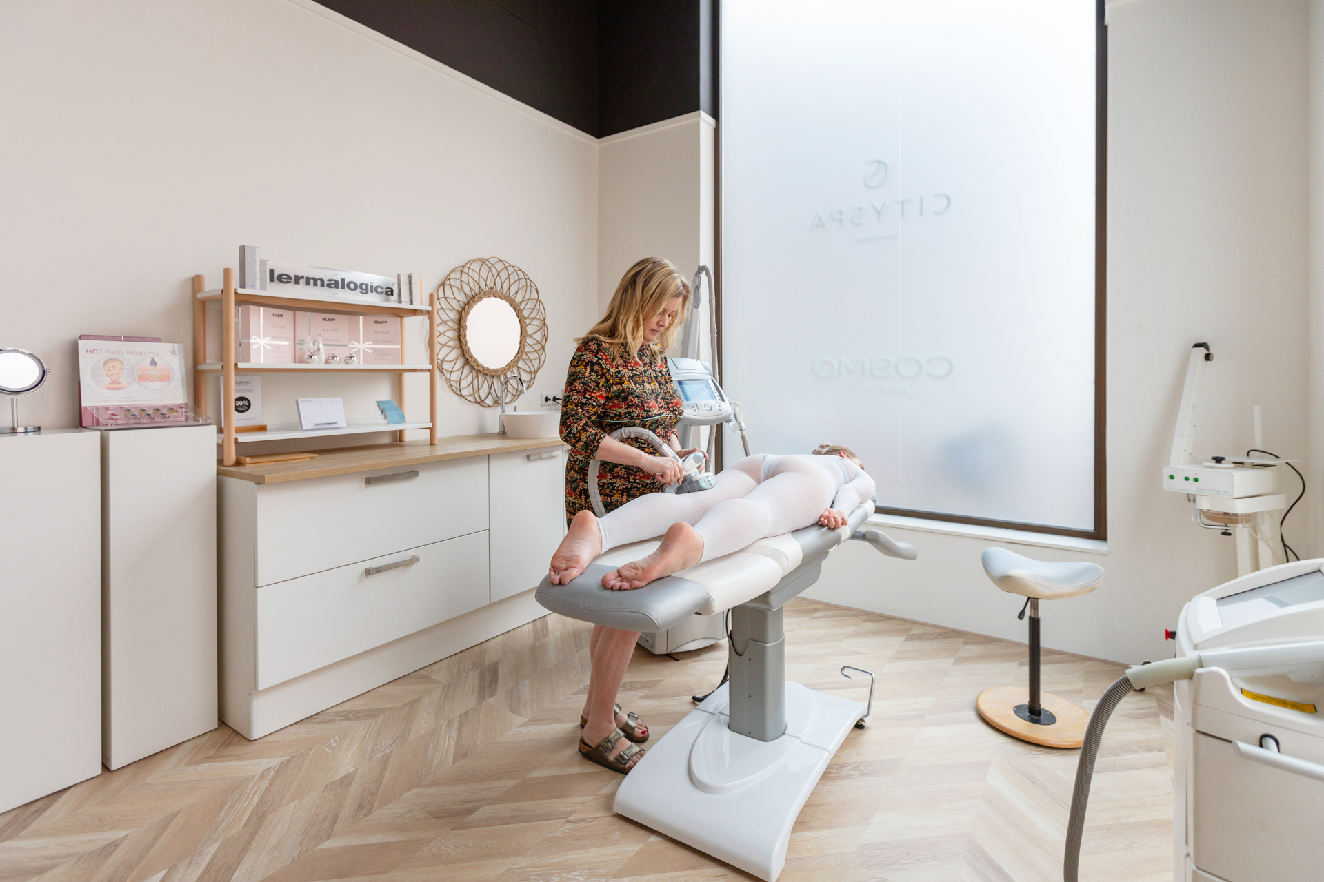 Trends in Beauty 2022: Neuheiten für Ihren Salon nutzen